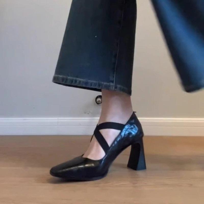 2025 Spring And Summer New Cross Elastic Band Retro Thick Heel Mary Jane One Foot High Heels Women Singles Pointed Ballet Shoes