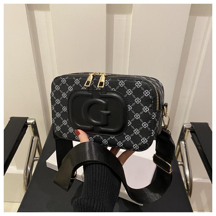 

Весенняя новая нишевая высококлассная сумка через плечо модная универсальная с принтом ретро женская сумка простая сумка-мессенджер чёрный