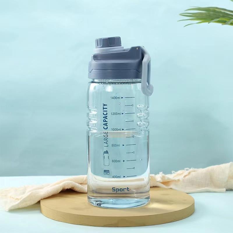 1500ml Large Capacity Sports Water Bottle with Tea Infuser, Portable Gym Water Bottle, Durable Outdoor Plastic Bottle for Men and Women