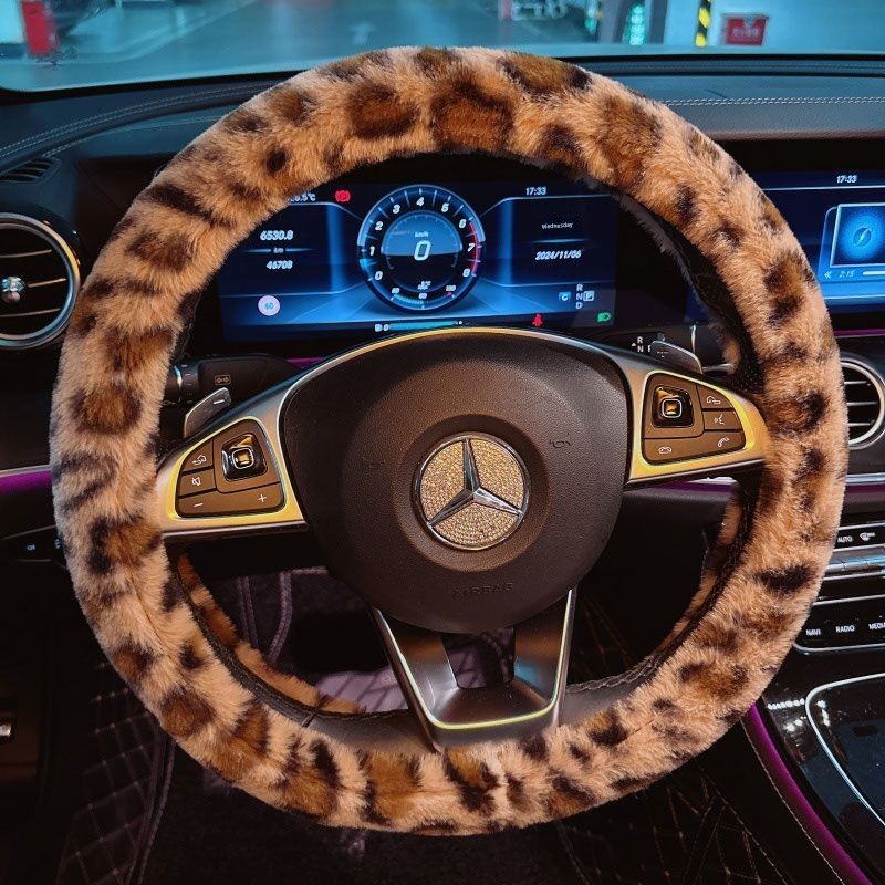 

Winter Warm Leopard Print Car Steering Wheel Cover, Plush Non-Slip Cute Car Handle Cover for Men and Women Leopard Print Rabbit Fur