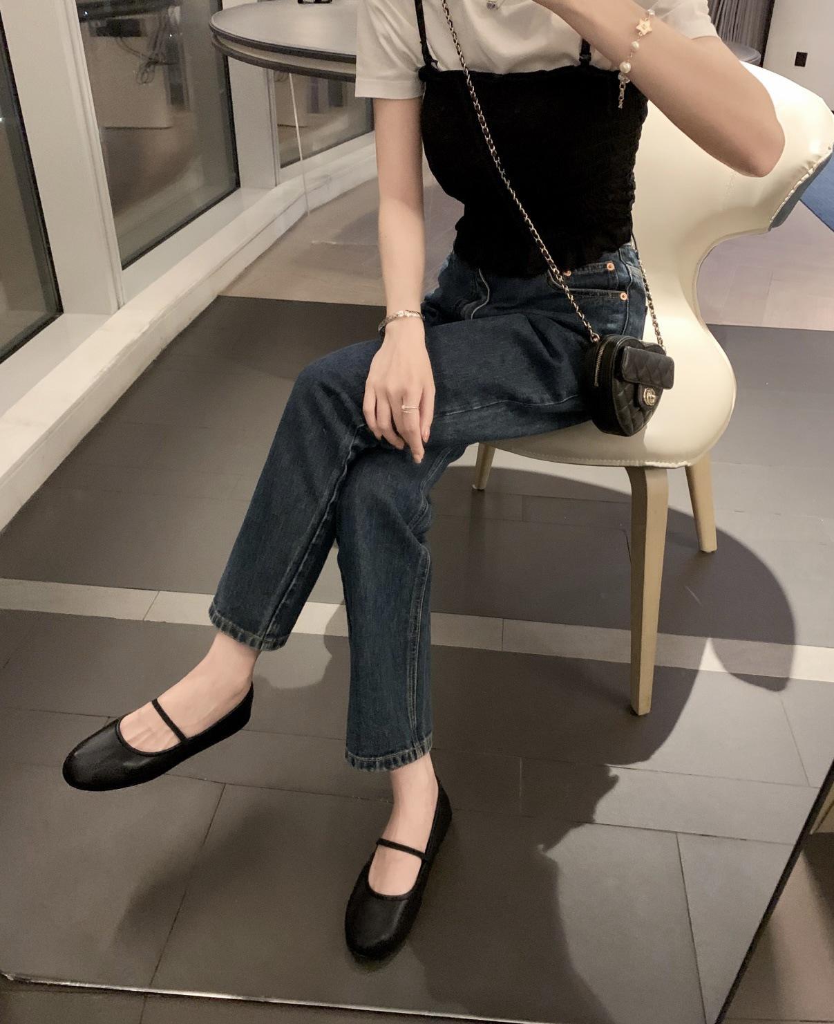 

666-7 Мягкая поверхность, круглый носок, мелкий вырез, туфли-одинарки, тонкий каблук, плоская подошва, женские туфли Мэри Джейн, лето 43 чёрный