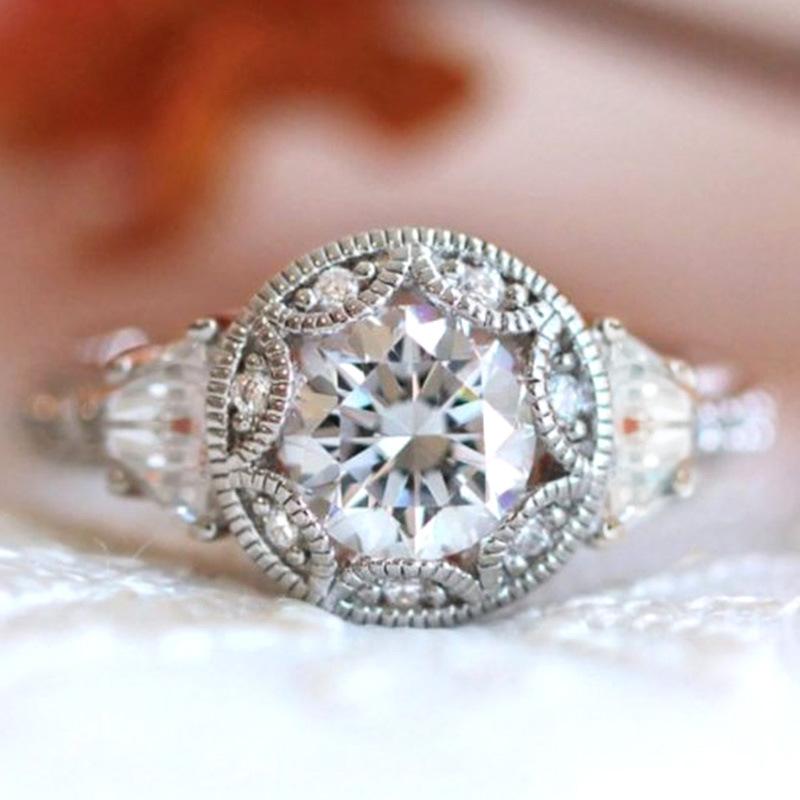 

European American Qixi Slightly Inlaid Round Design Feeling Ring Female Fashion Fashion Exquisite Jewelry Shiny Sweet Everyday 10