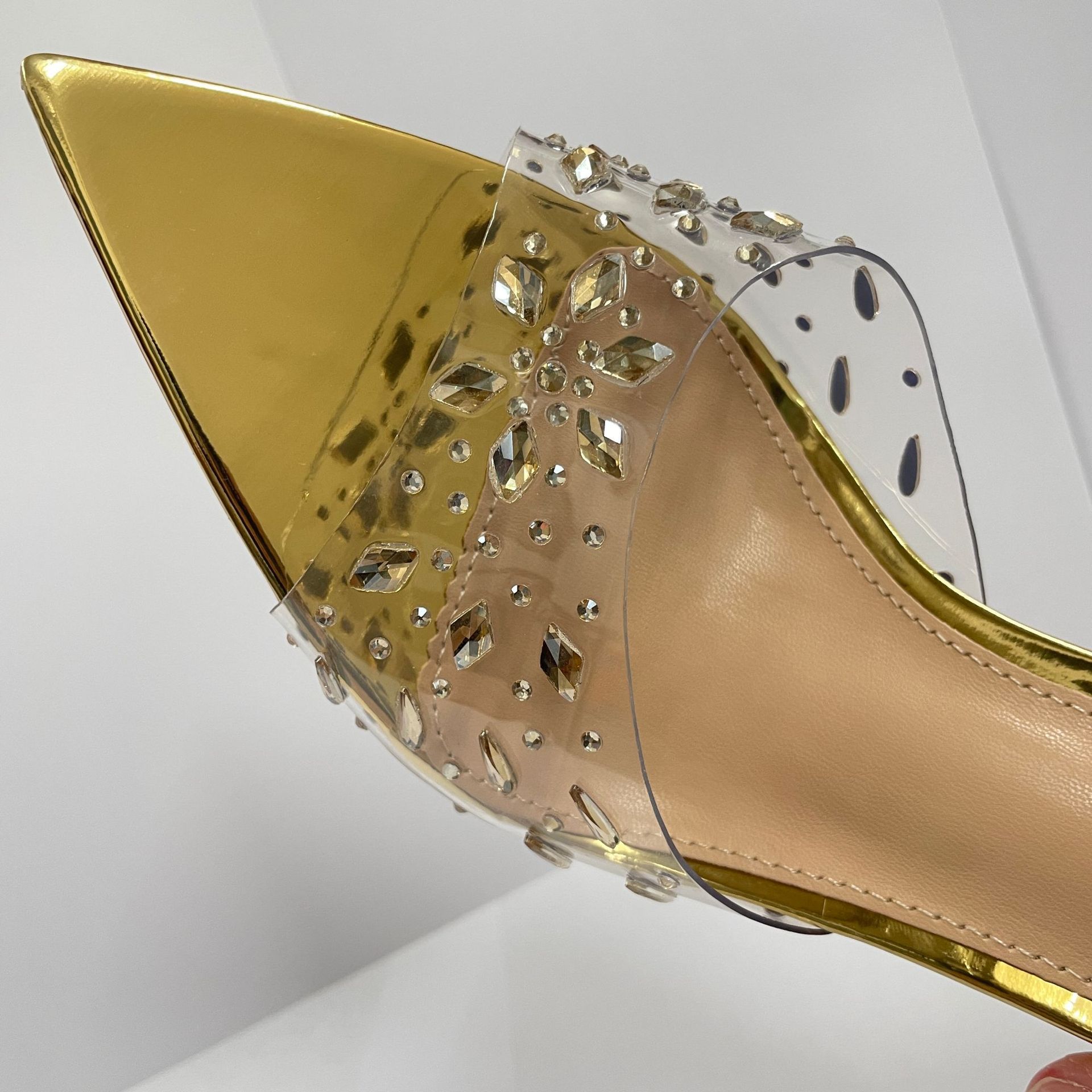 

XD Huizhou 2025 autumn new snowflake rhinestone high-heeled slippers European and American temperament fashionable versatile silver pointed 42