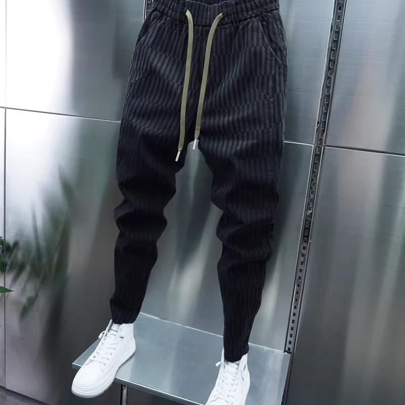 Jeans Skinny Listrado Degradê Masculino: Calças Harem Elásticas da Moda para Primavera e Outono