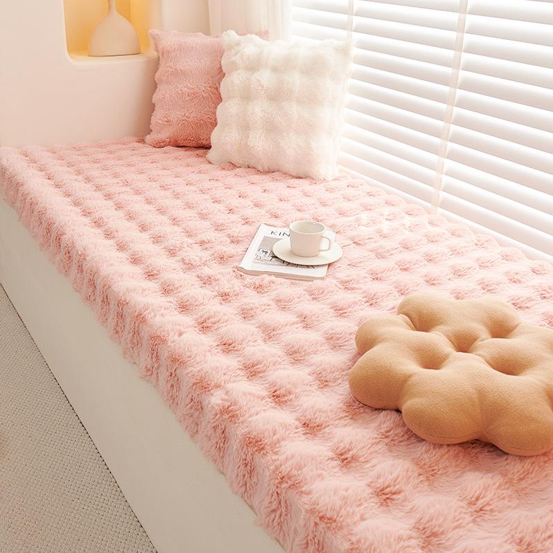 

Съемный и моющийся плюшевый коврик для эркерного окна с кроликом, коврик на подоконник, новый утолщенный фиксированный нескользящий губчатый коврик для балкона 45 * 45cm pillow cover