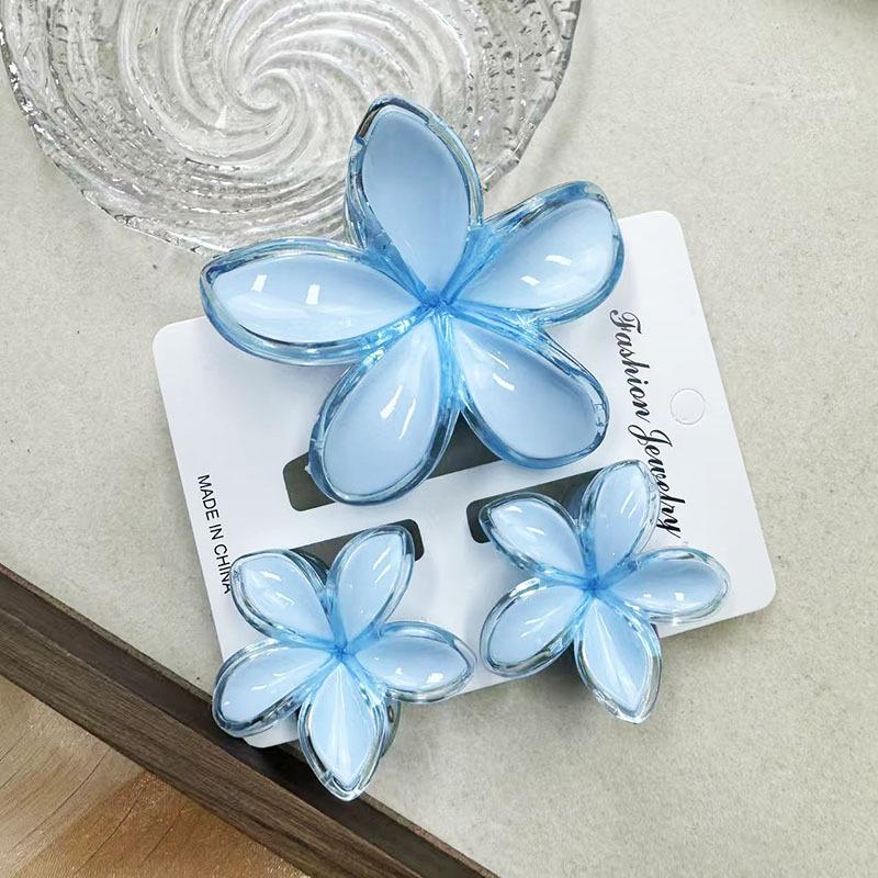 Set di pinze per capelli a forma di frangipani: Accessori per Capelli Floreali in Finto Marmo per Vacanze alla Moda