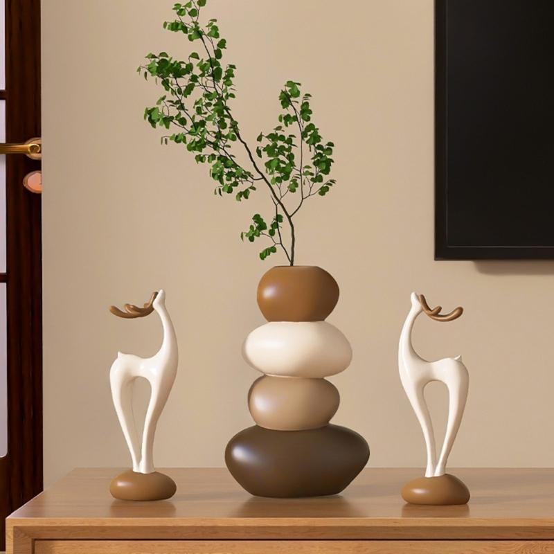 Resin Deer Figurines with Flower Vase Small Animal Statue Sculpture Table Ornament for Home Decors Housewarmings Gift