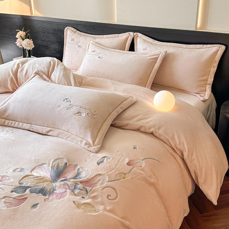 

Fleece Thickened Milk Fleece Four-Piece Warm Embroidery Double-Sided Fleece Coral Fleece Quilt Cover Flannel Bed Skirt 1.8m Sheet 4pc