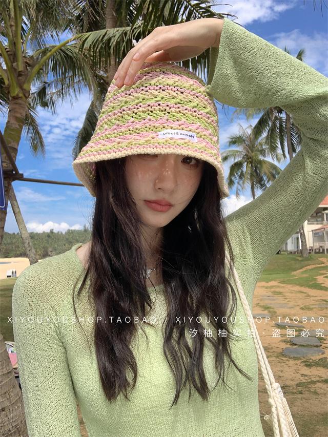 

Retro contrasting striped knitted fisherman s hat children spring and summer hollow thin big head circumference showing washbasin hat Adult average size (56-58cm)