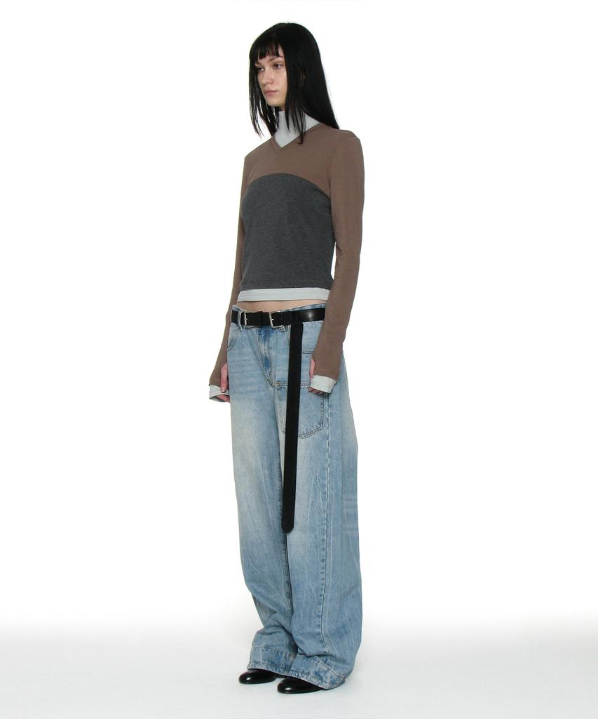 PARTIMENTO WOMEN Colorblock V-Neck Layered High-Neck Tee_Dusty Mint