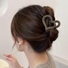 Elegant Matte Heart Claw Hair Clip for Women – Stylish Hollow Shark Clip for Updos