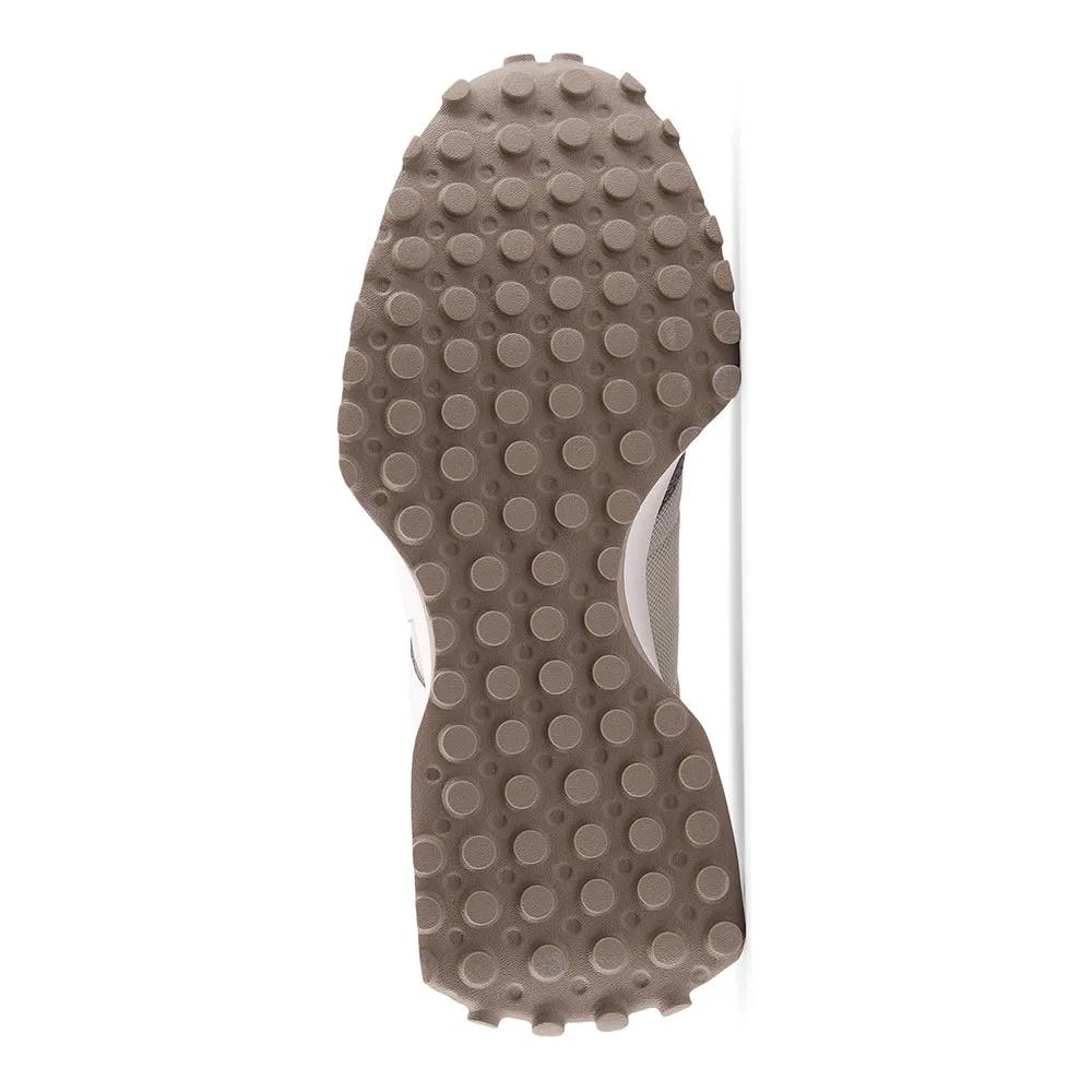 New Balance 327 Sneakers