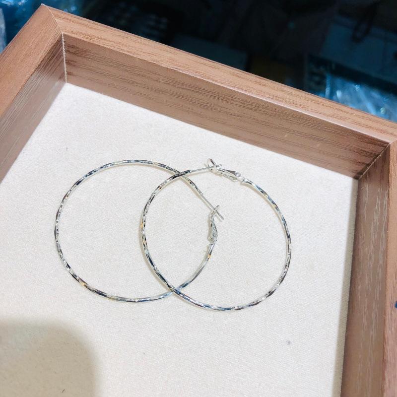 Trendy Large Hoop Earrings Big Smooth Circle EarringsLoop Earrings for Women Exquisite Versatile Jewelry Gift