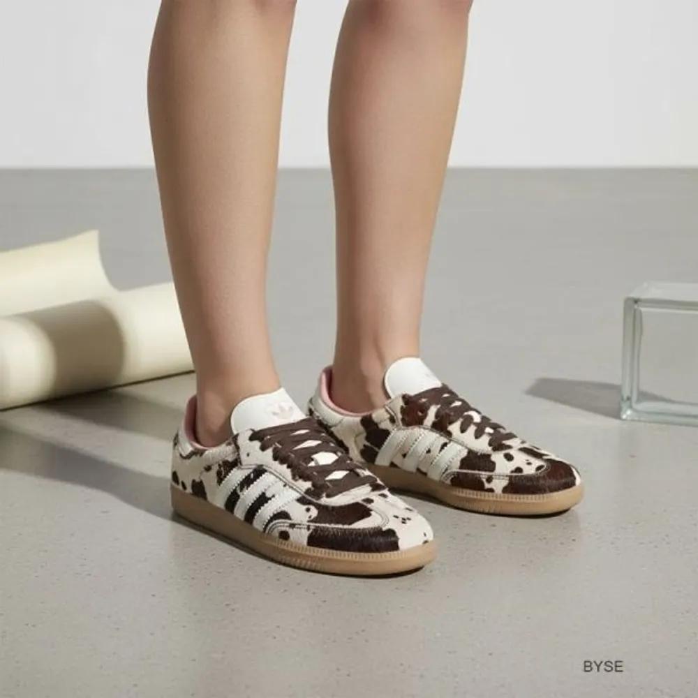 adidas Samba OG Cow Print Sneakers 471660