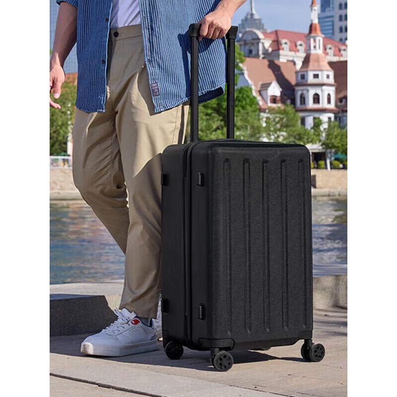 Hengyuanxiang Gold PC Spinner Luggage