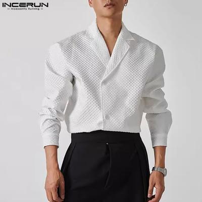 Pánska košeľa s vrúbkovanou klopou a dlhým rukávom ležérne sako