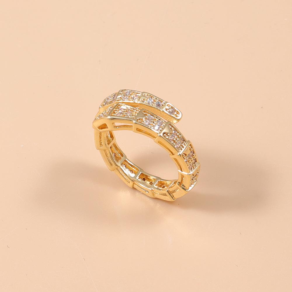 18K Gold European Snake Pattern Adjustable Ring with Micro-set Diamonds