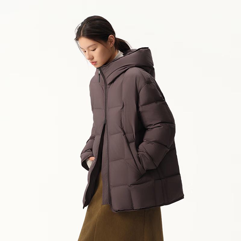 broadcast Women's Plaid Quilted Short Down Jacket