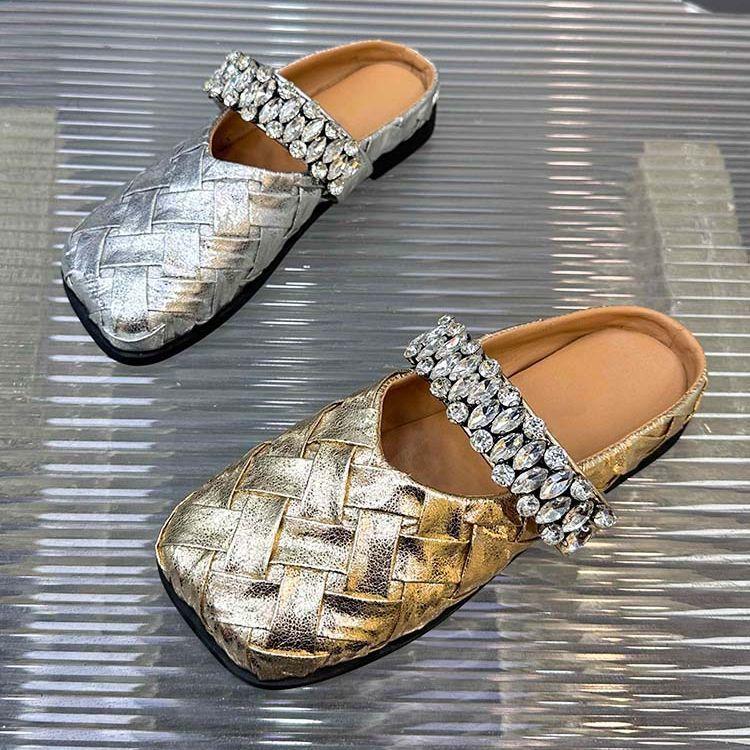 Woven Flat-bottomed Outer Bag Head Half Slippers Summer 2025 New Retro Square Head One-word Belt Muller Shoes