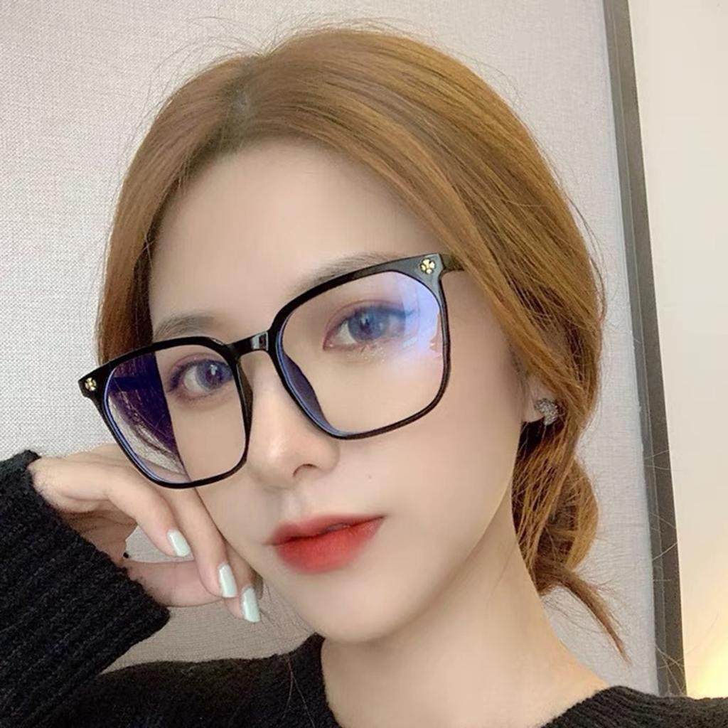 Trendy Women's Eyes Anti-Blue Light Myopia Glasses Black Fashion Flat Glasses Men's Eyes Women's Glasses Men's Glasses