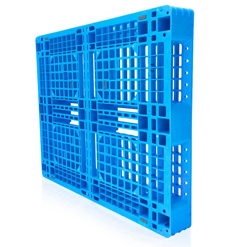 Explorer Heavy-Duty Plastic Storage Pallet