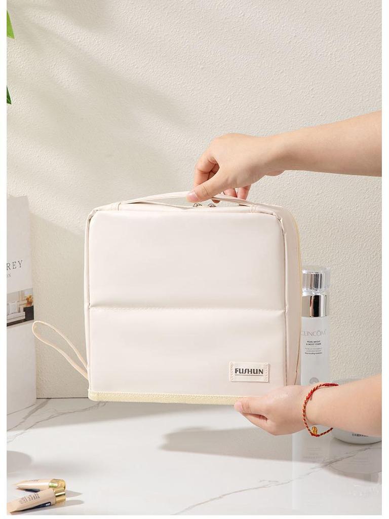 Premium Reise-Make-up-Tasche mit großem Fassungsvermögen und unterteilter Aufbewahrung