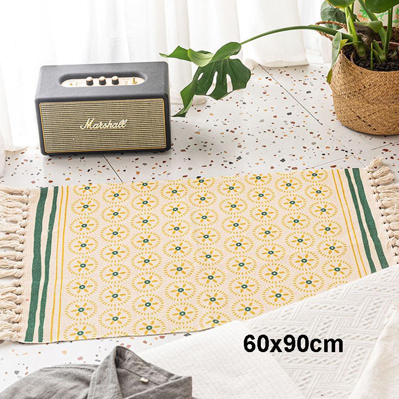 Cotton Linen Boho Rugs for Living Room Muslim Retro Ethnic Anti Slip Bedroom Area Rugs and Carpets Print Tatami Prayer Floor Mat