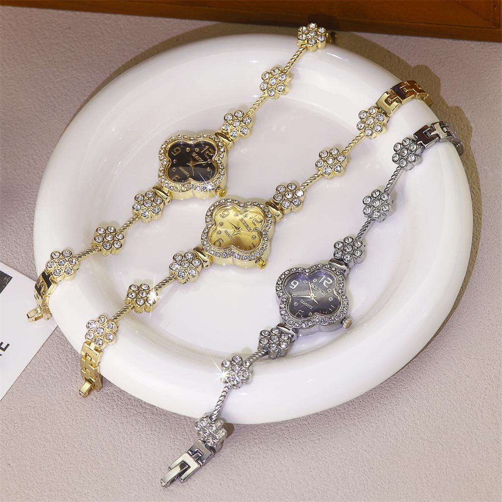 Full diamond fine leaf grass dial watch, light luxury and high-end feel, digital face bracelet, ladies' temperament exquisite watch