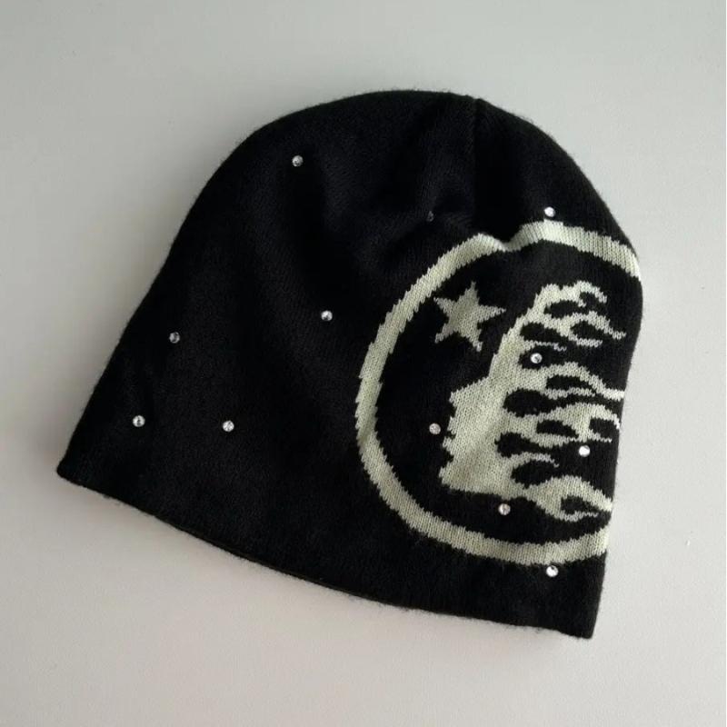 

Трендовая трикотажная шапка Y2K с жаккардовым узором горячего тиснения для мужчин и женщин, в стиле кэжуал и спорт Onesize чёрный