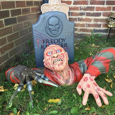 Estátua de jardim interior/exterior de zumbi trepadeira de terror de 30 cm decoração de Halloween escultura de resina de Halloween decoração de festa em casa presente