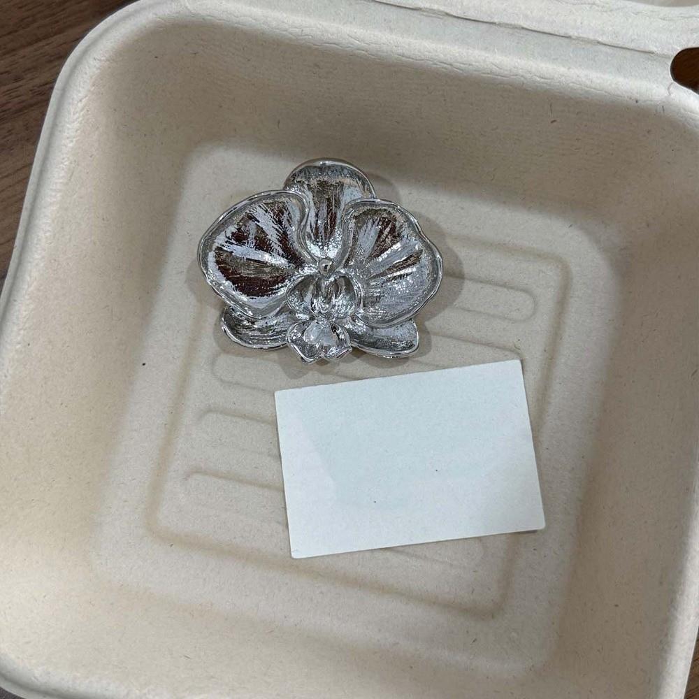 Vintage Butterfly Orchid Pin French Style Metal Glossy Brooch Uniform Orchid Flower Brooch Gift