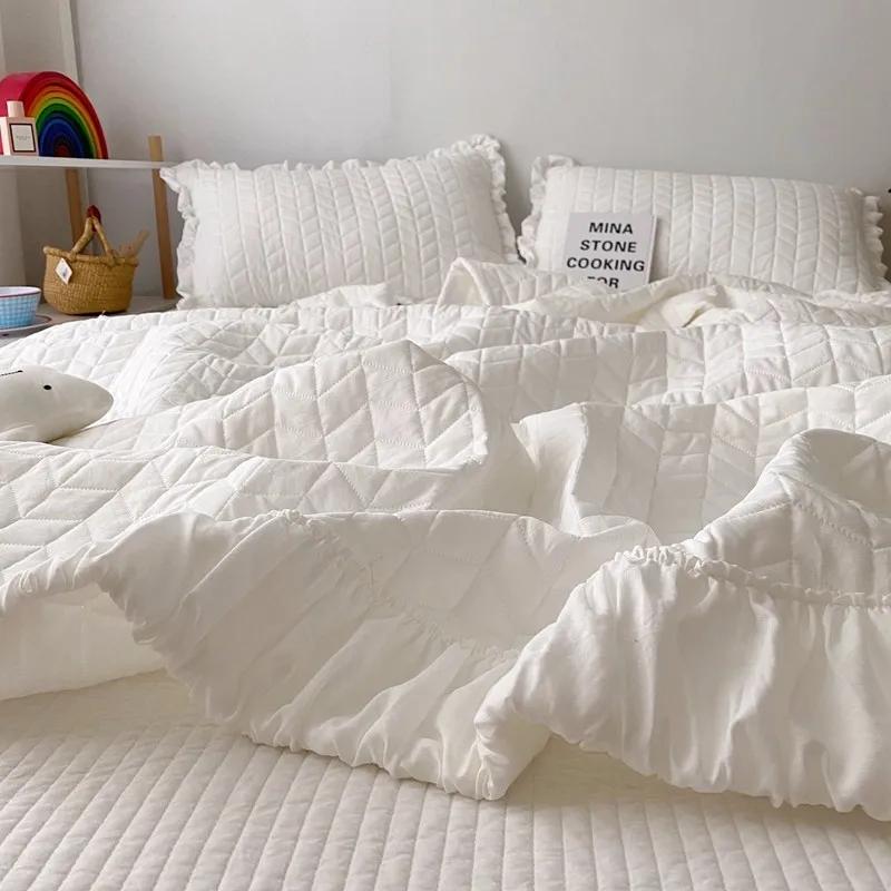 Korean Ruffles Quilted Summer Comforter Set Soft Skin-friendly Thin Blanket High Quality Princess Pleated Quilts