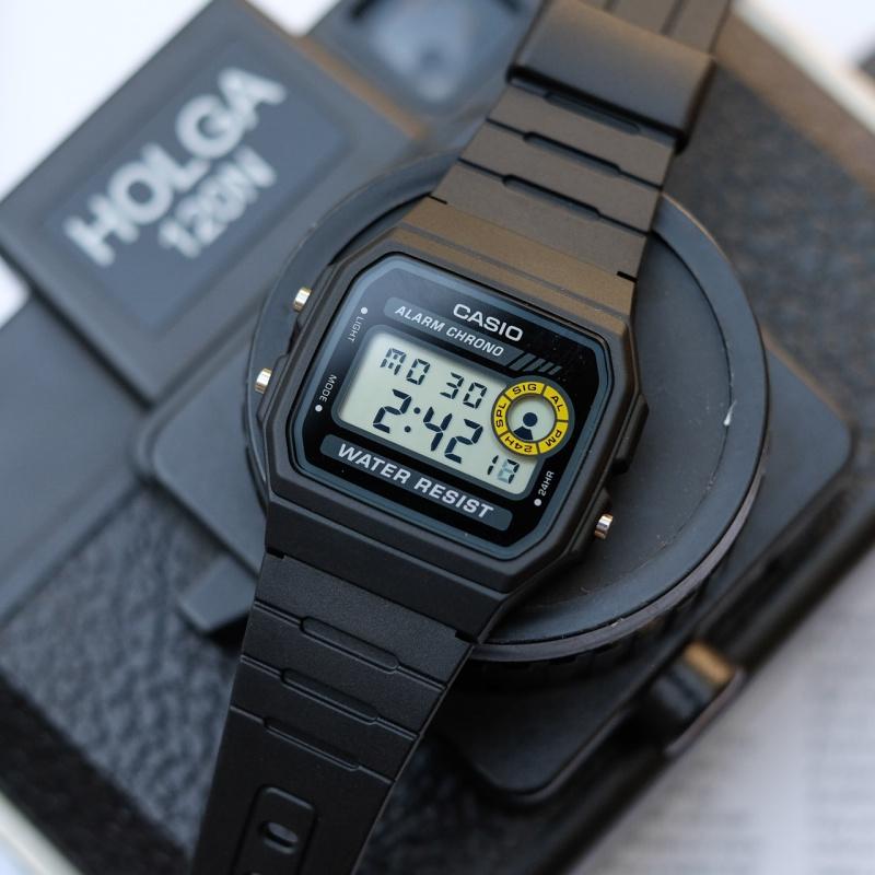 CASIO Men YOUTH Gray Watch F-94WA-8 F-94WA-8
