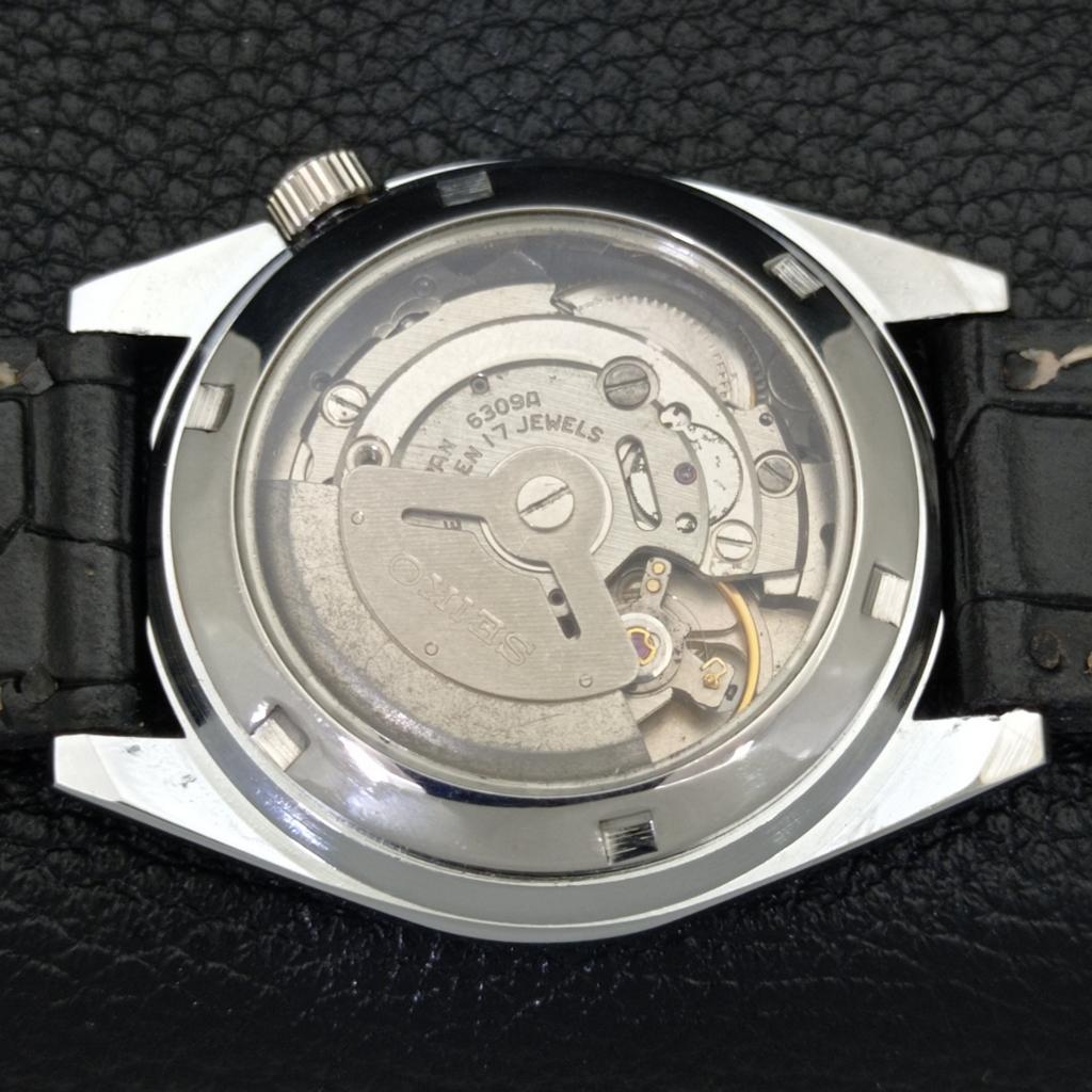 AUTOMATIC VINTAGE REFURBISHED SEIKO 5 JAPAN MENS GREEN DIAL WATCH a440457-4 Sk-a440457