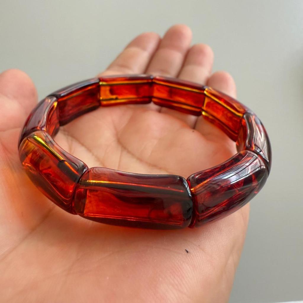 Second Gen Amber & White Flower Beeswax Fluorescent Bracelet Gift
