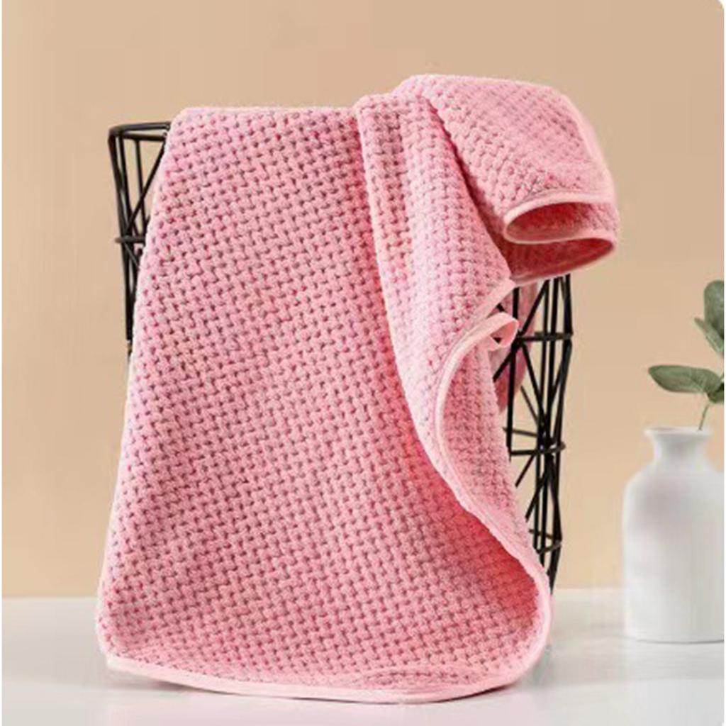 Coral Fleece Bath Towel, Adult Shower Towel, Absorbent Thickened Beach Towel