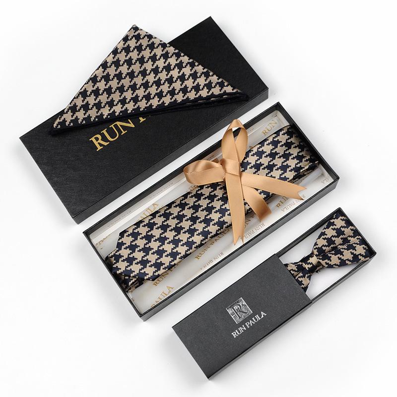 Erkek Resmi Papyon ve Cep Mendili Seti - Profesyonel Giyim İçin Zarif Takım Elbise Aksesuarları