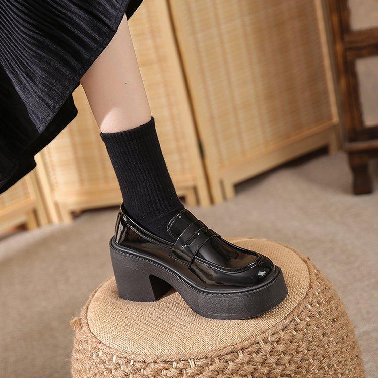Lefou Shoes Women's Models Fall Thick with Retro Black Small Leather Shoes Thick Bottom Single Shoes Female