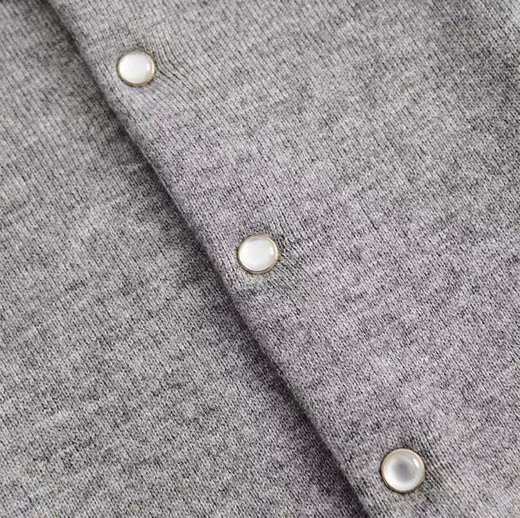 Autumn/Winter New Women's College Style Short Knit Cardigan - Loose Fit