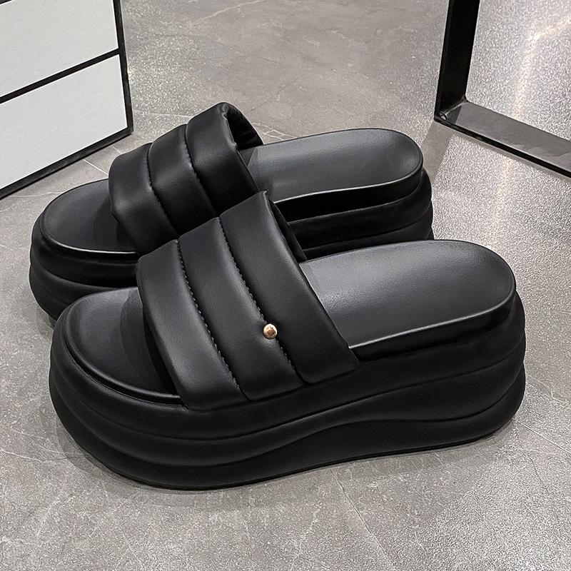 

Slippers women s summer outer wear Korean version of the new high-heeled thick-bottomed round-headed muffin bottom beach one-word flat-bottomed slippe 39
