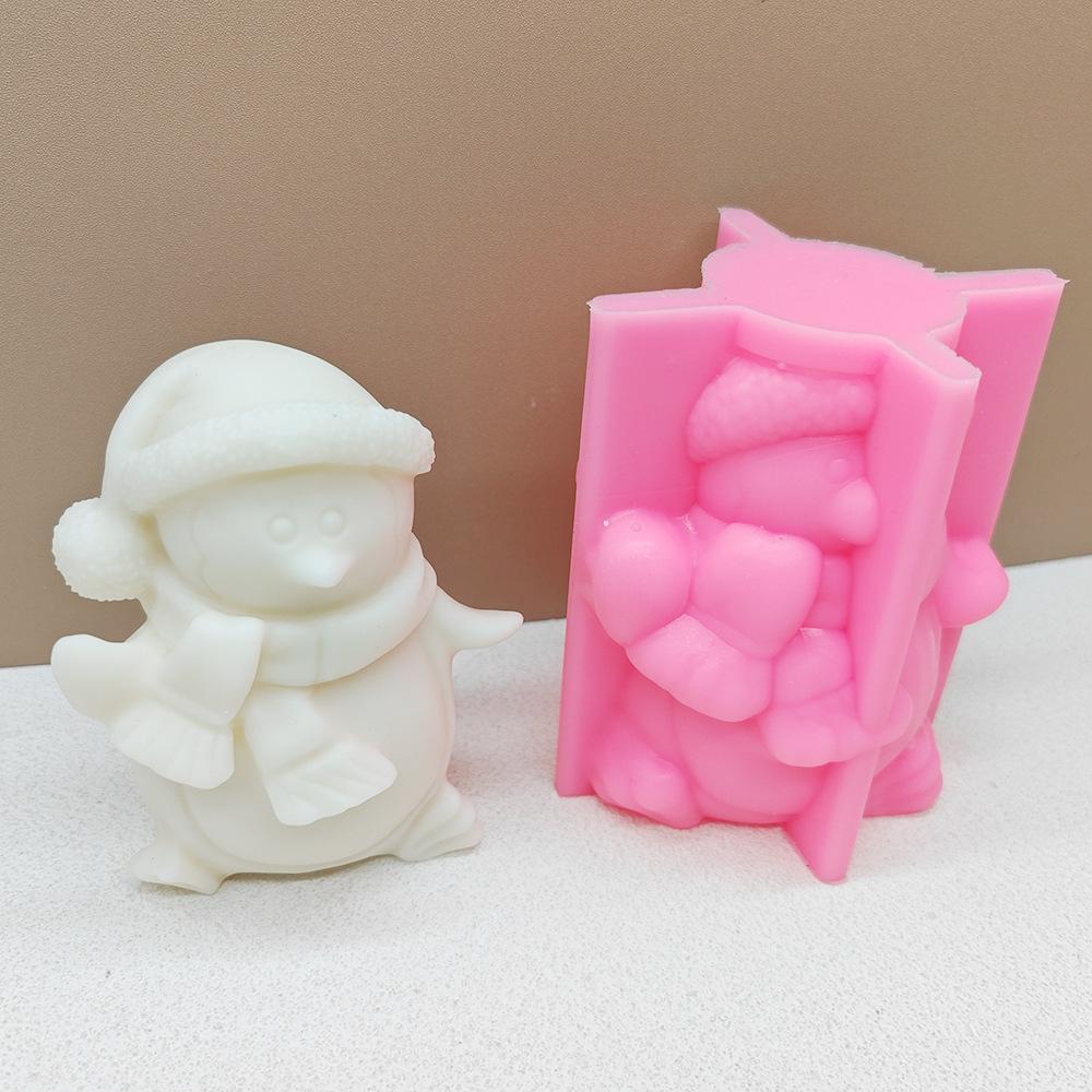 3D 2025 Christmas Snowman Candle Silicone Mold Christmas Scarf Penguin Candle Mould Christmas Gift Gypsum Molds