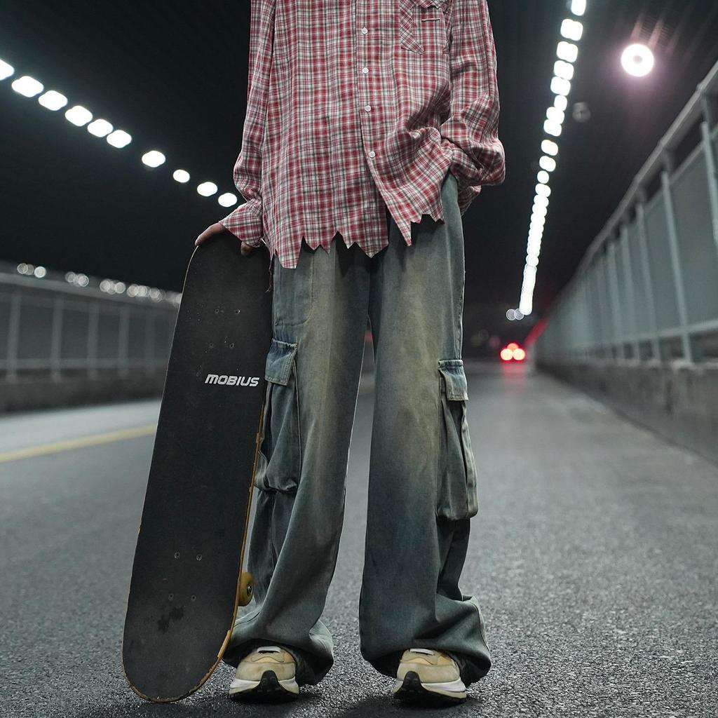 Men's American Retro Washed Wide-Leg Jeans with Big Pockets - Loose Straight-Leg Workwear Pants for Spring & Autumn.