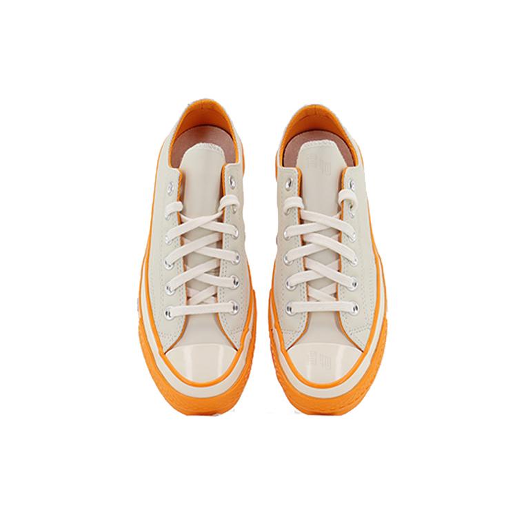 Chuck 70 Wmns Converse Low Love Graphic - Cream Womens 563474C