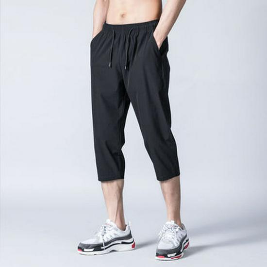 

Мужские летние укороченные спортивные шорты Ice Silk 2022 года — легкие, повседневные, свободные, прямого кроя для пляжа M чёрный