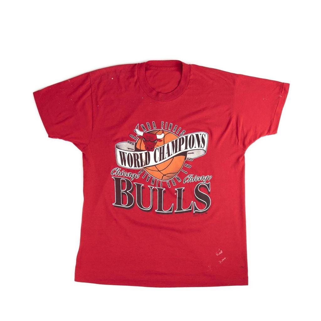Vintage 1991 Chicago Bulls Paint Tee Shirt Vtg 90s 1990s NBA Basketball Paint