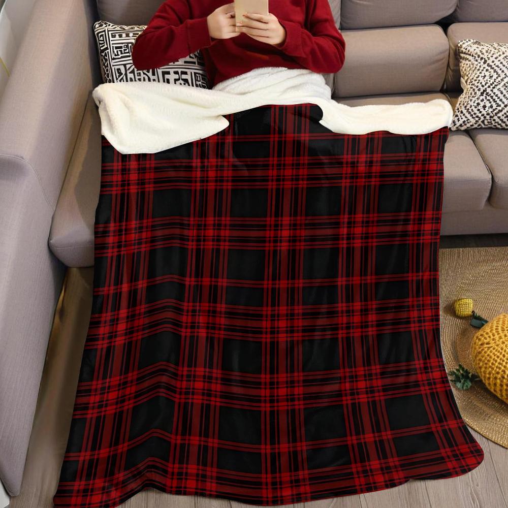 Scharlachrotes Karomuster Flanelldecke Warm Weich Halloween Weihnachten Sofa Warm Gemütlich Dekoratives Dekor Geschenk für Alle Jahreszeiten