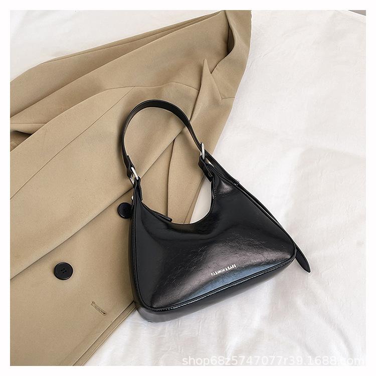 

Fashion trendy underarm bag women s 2025 new Korean version retro simple crescent bag casual shoulder bag high-end women s bag чёрный