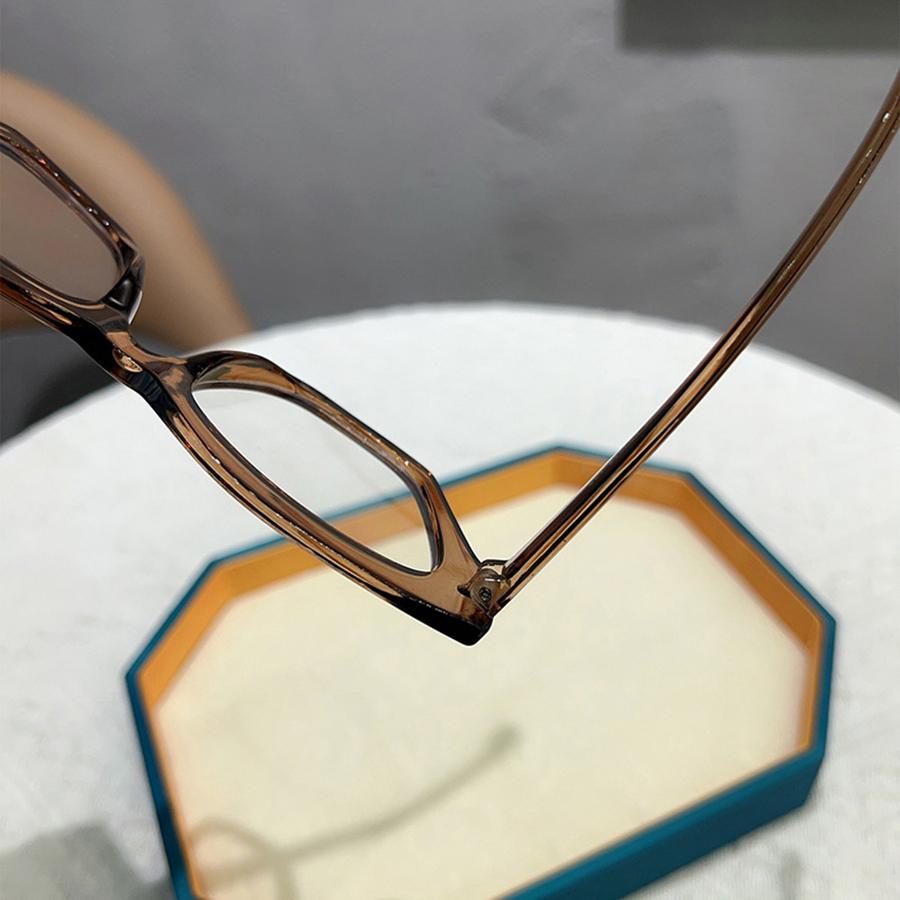 Blaulichtblockierende Brillenfassung für Damen, schlichte Brille, Vintage-Optik, Brille, Unisex, neuer Trend, Computerbrille, Katzenauge mit klarer Linse