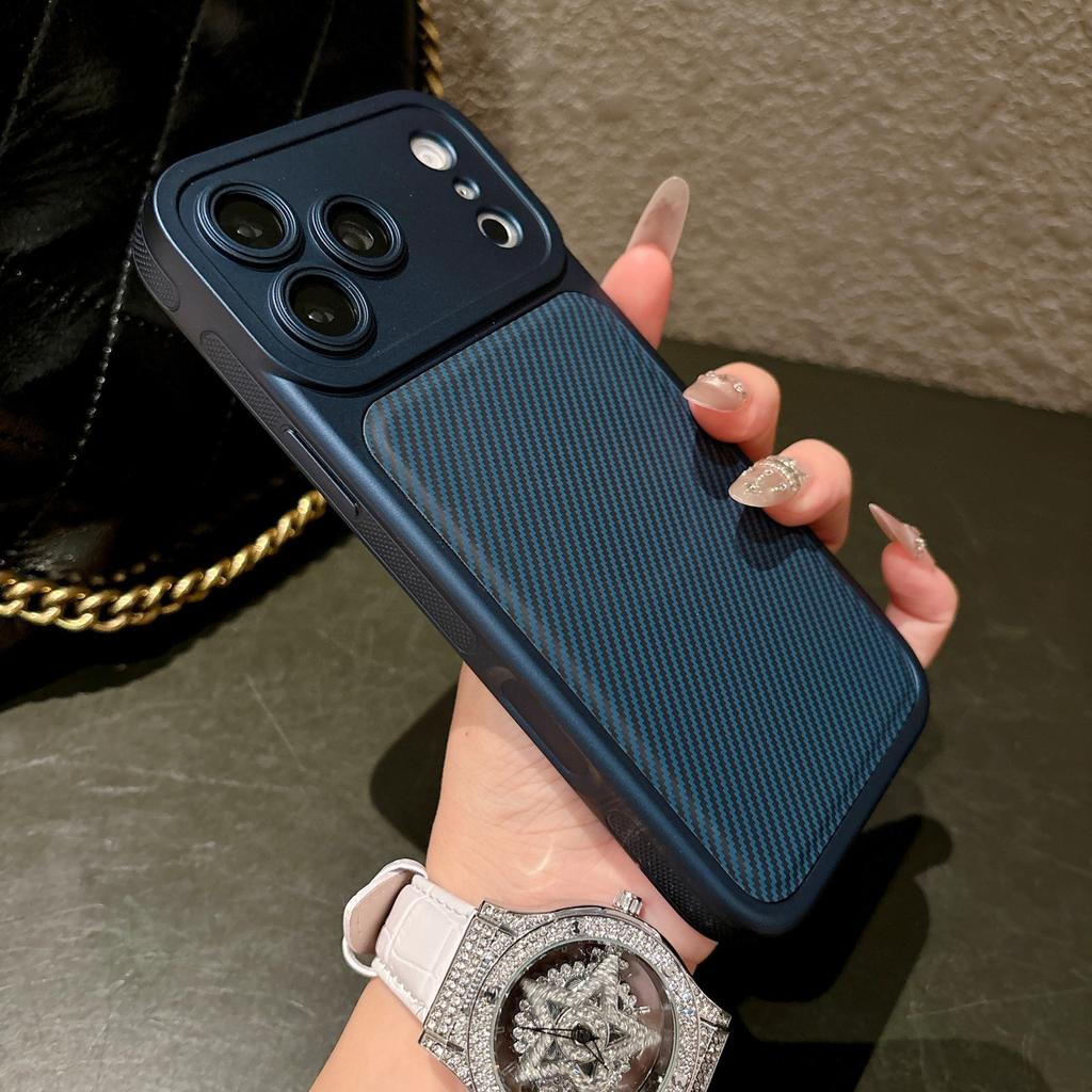 Skin-sensitive Carbon Fiber Pattern Is Suitable for iPhone11PROMAX Mobile Phone Case Apple 11 Strong Magnetic Suction Premium 11 Protective Case