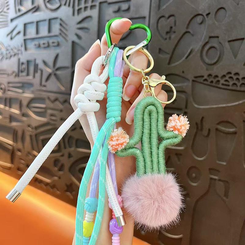 

Creative hairball cactus knotted buckle key chain cute bag pendant car key chain small gift